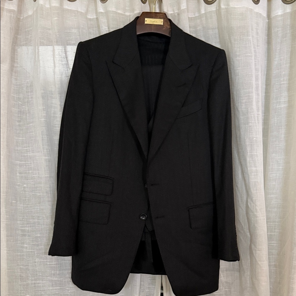 Tom Ford Charcoal 3 piece Shelton Suit